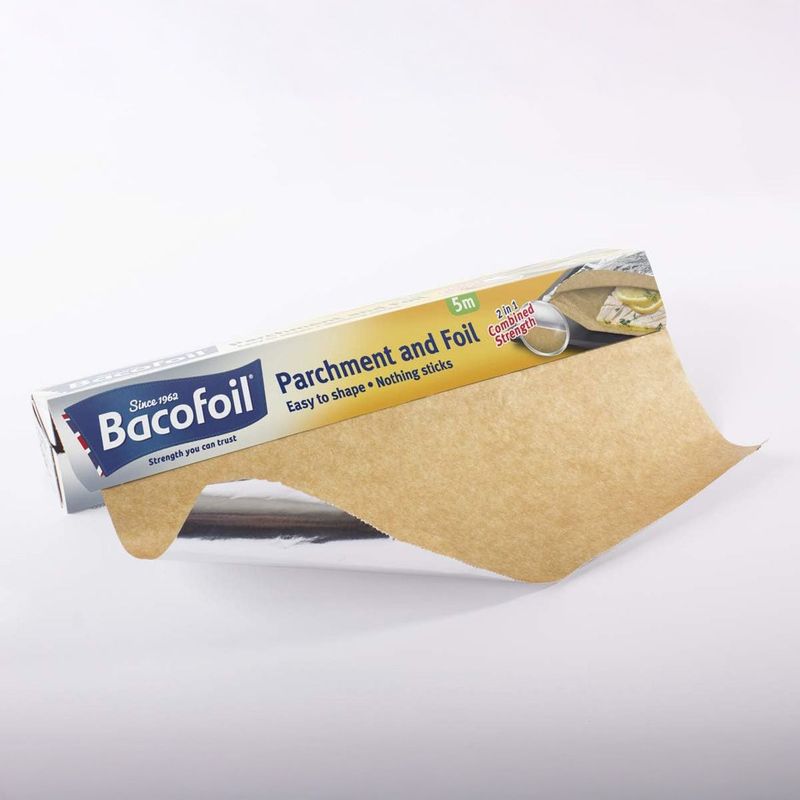 Bacofoil 2in1 Parchment and Foil 5m x 30cm