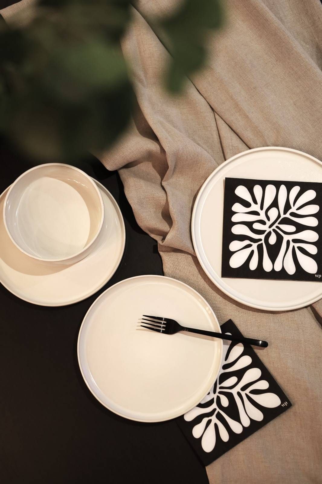 West Park Mono Coral Napkins – Cocktail