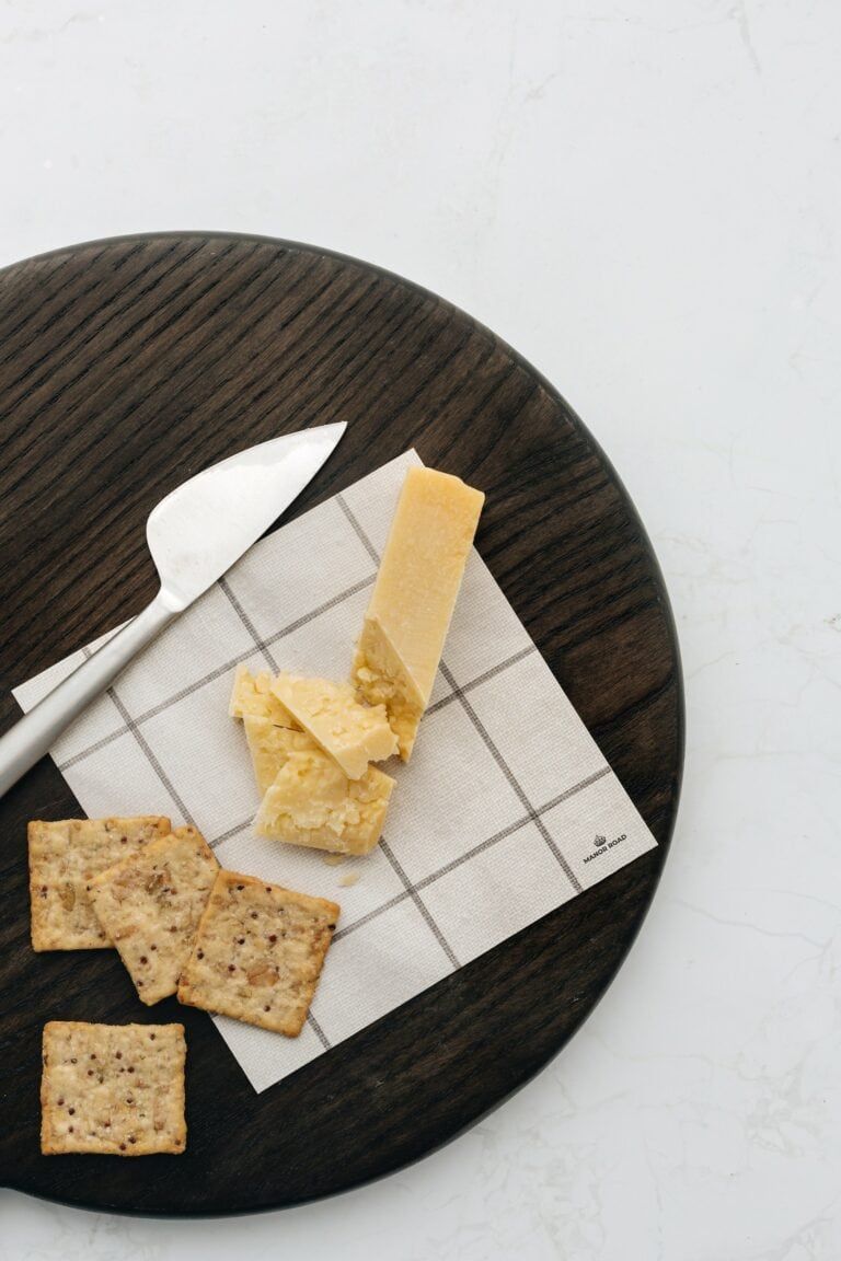 Manor Road Cheese Board Presentation Cards - Black & White Check Linen