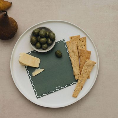 Manor Road Cheese Board Presentation Cards - Olive & White Scallop