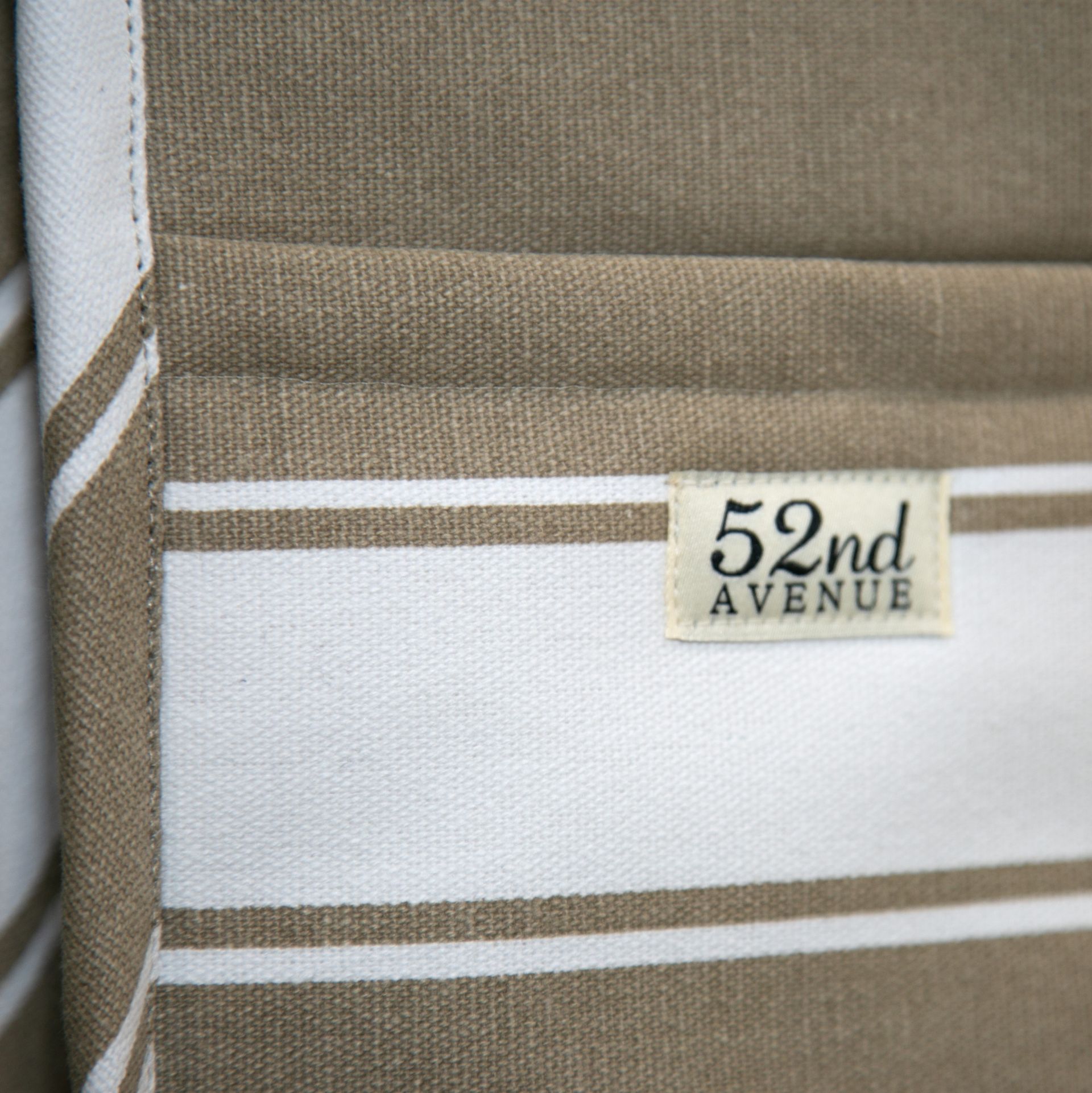 52nd Avenue Oven Gloves (Beige & White Stripe)