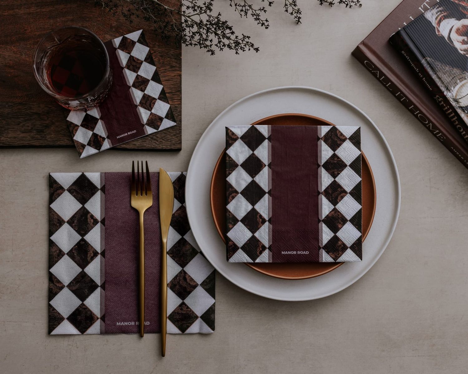 Marbled Bordeaux Napkins – Cocktail