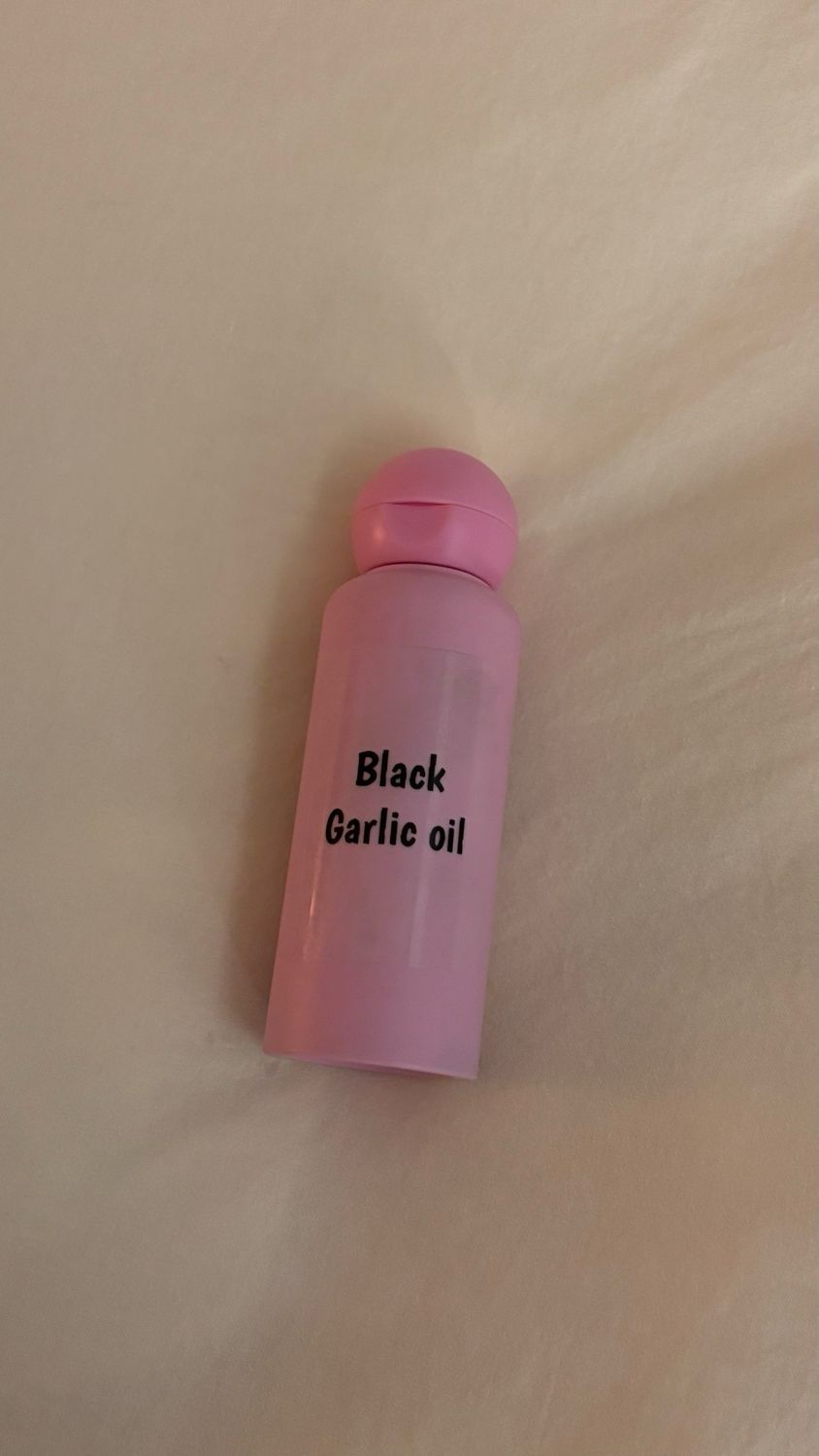 Black garlic- زيت الثوم الاسود