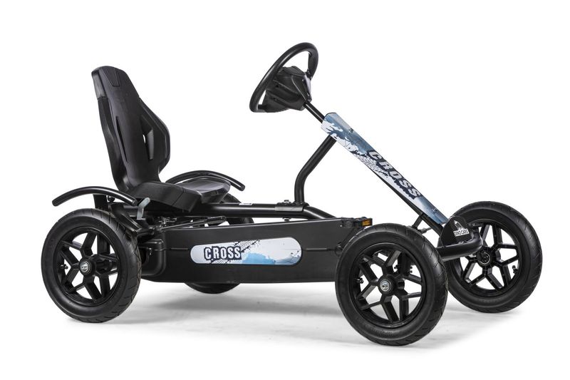 Dino-Cars GoKart Speedy 2.0 Cross BF1 seitliche Ansicht von einem Dino Cars Speedy 2.0 Cross in schwarz mit blau-weißen Aufklebern