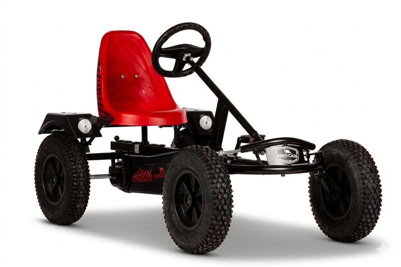 Dino-Cars Sport F mit schwarzen Reifen mit schwarzen Kunststofffelgen und roter Sitzschale. Ausgestattet mit F-Freilauf 