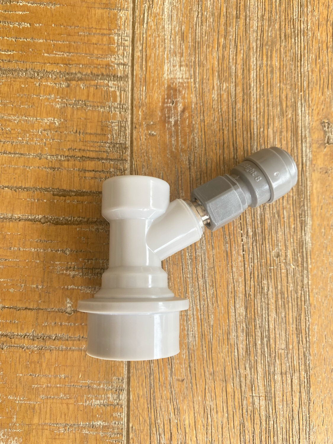 Ball lock gas disconnect 5/16