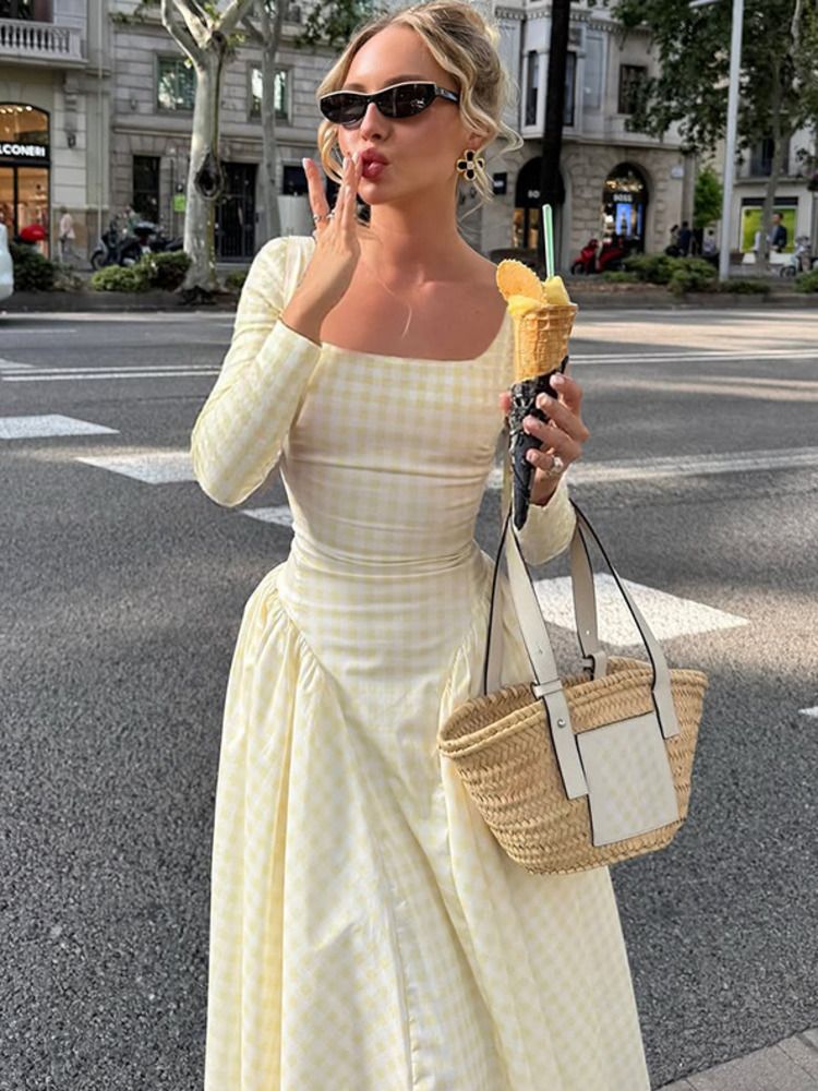 Mozision Plaid Long Sleeve Pleated Maxi Dress For Women Autumn Fashion Square Collar High Waist A-line Club Party Long Dress New