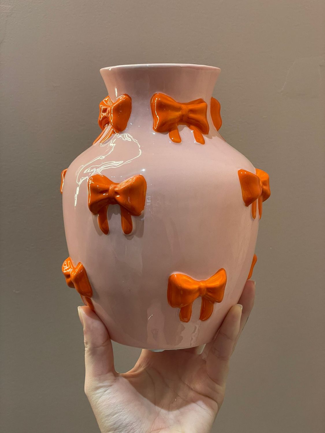 Vase ruban