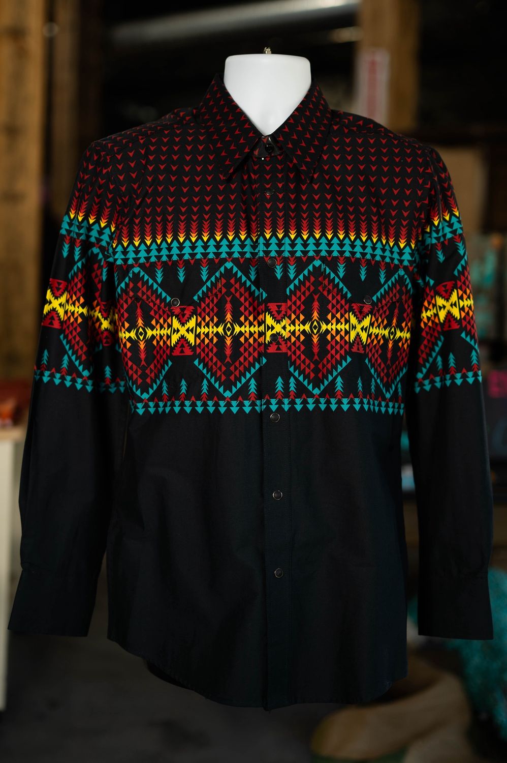 Rock &amp; Roll Men&#39;s Aztec Button Down
