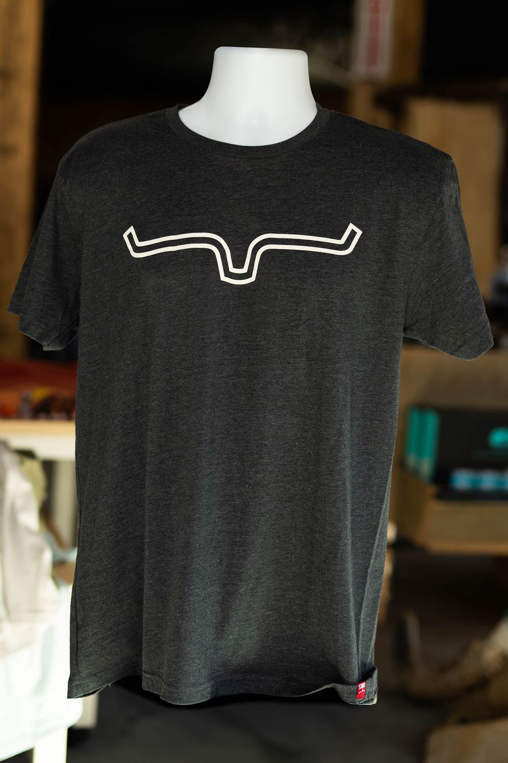 Kimes Ranch Men’s Outlier Logo Tee