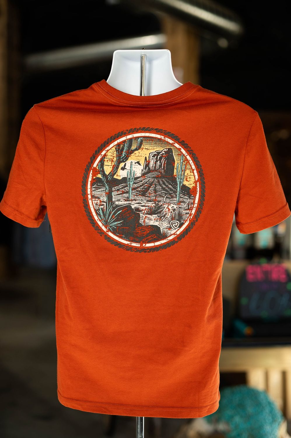 R&amp;R men rust unisex graphic tee