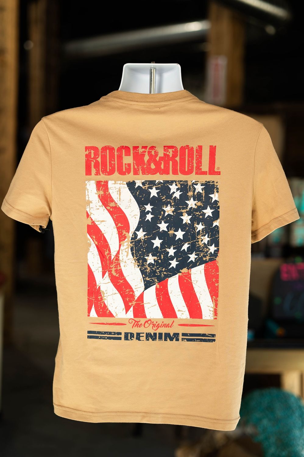 R&amp;R men&#39;s tan American Tee