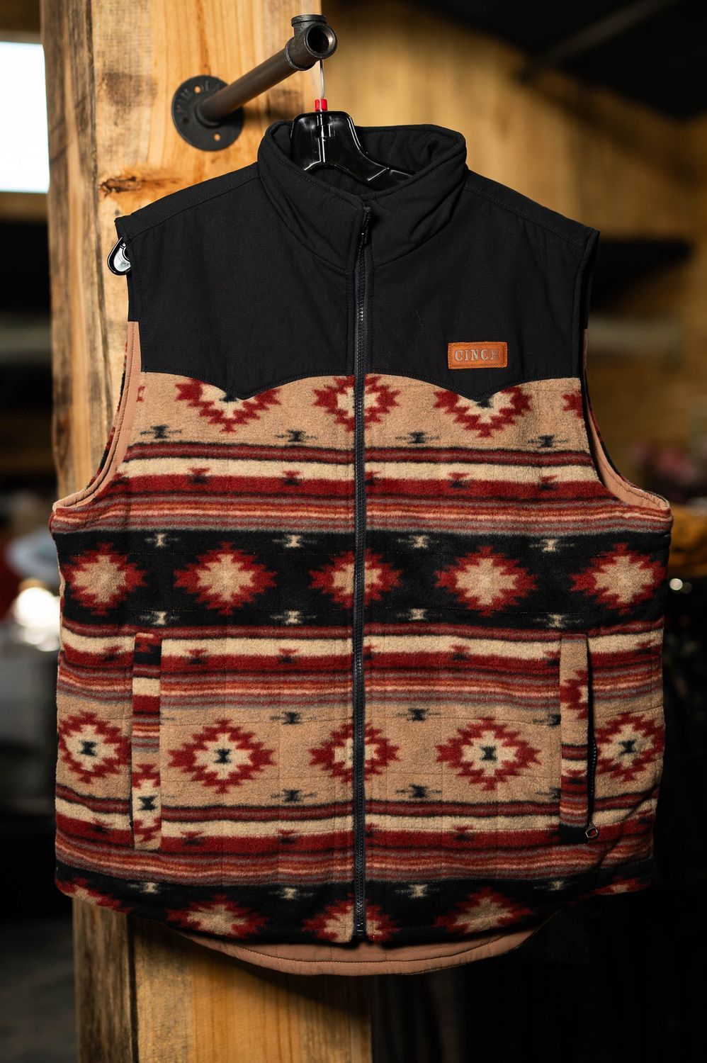 Cinch men’s wool vest
