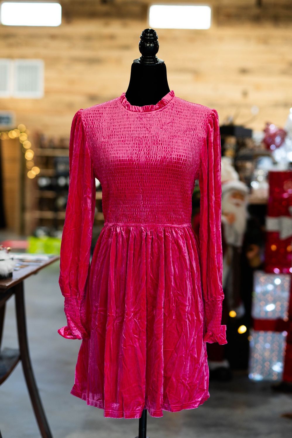 Women’s pink velvet dress