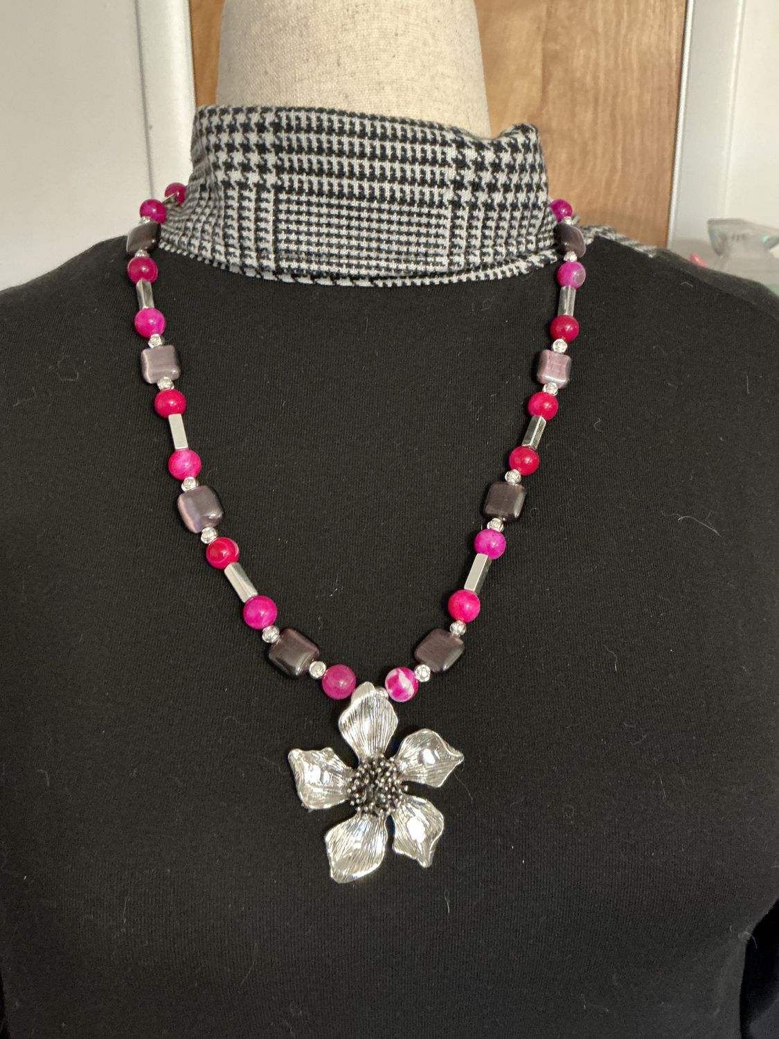Necklace H