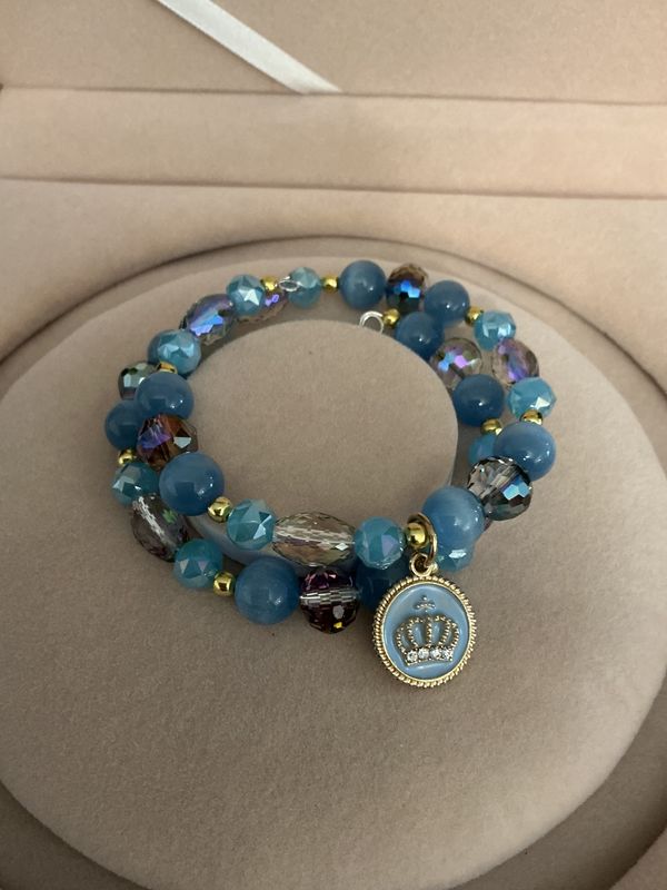 Bracelet B