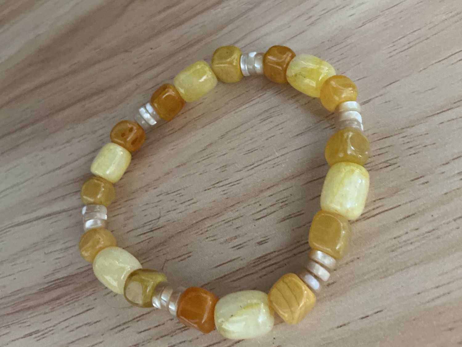 Lemonade barrel with yellow square dragon, agate bracelet