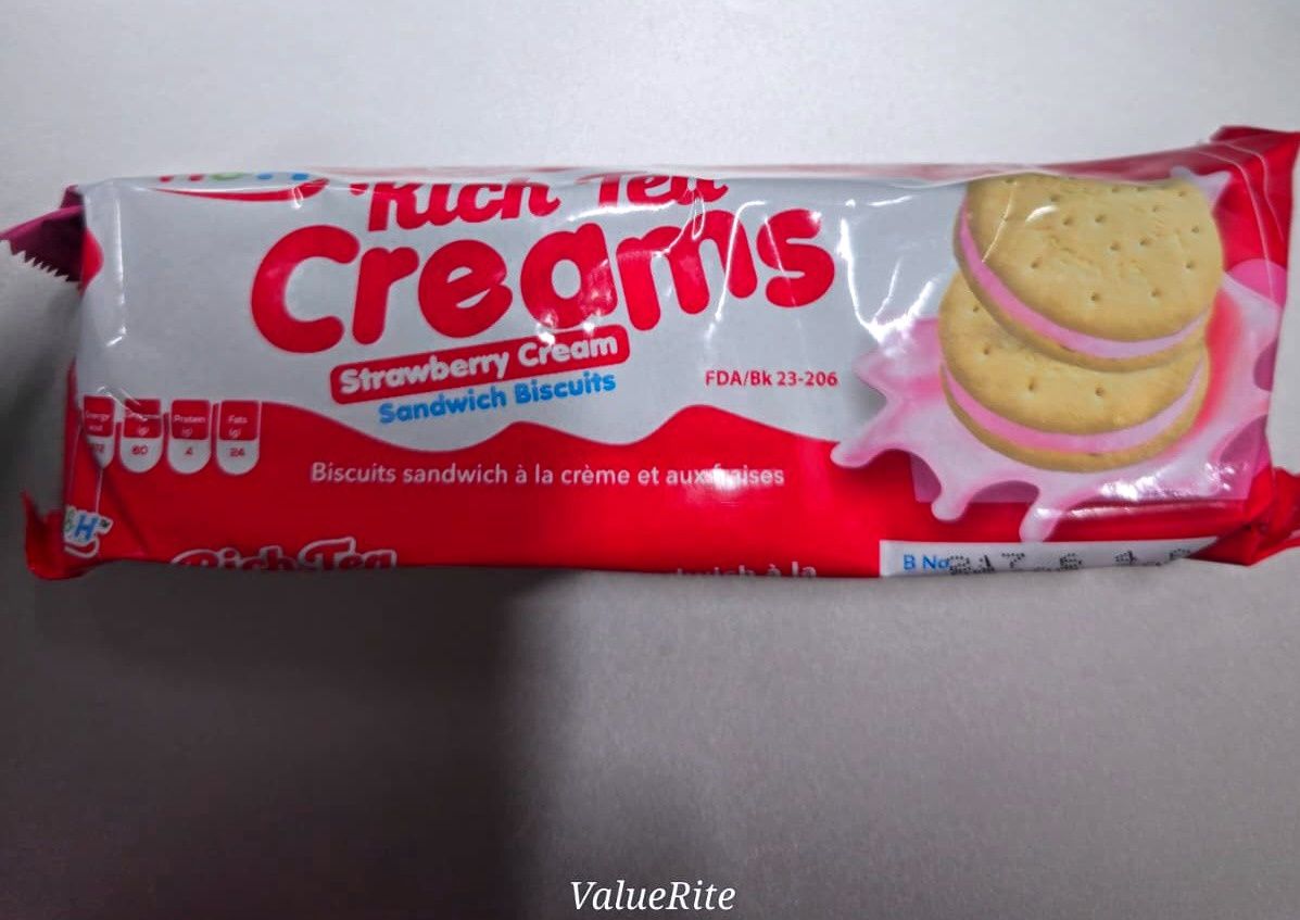 Rich Tea Creams Biscuit - Strawberry