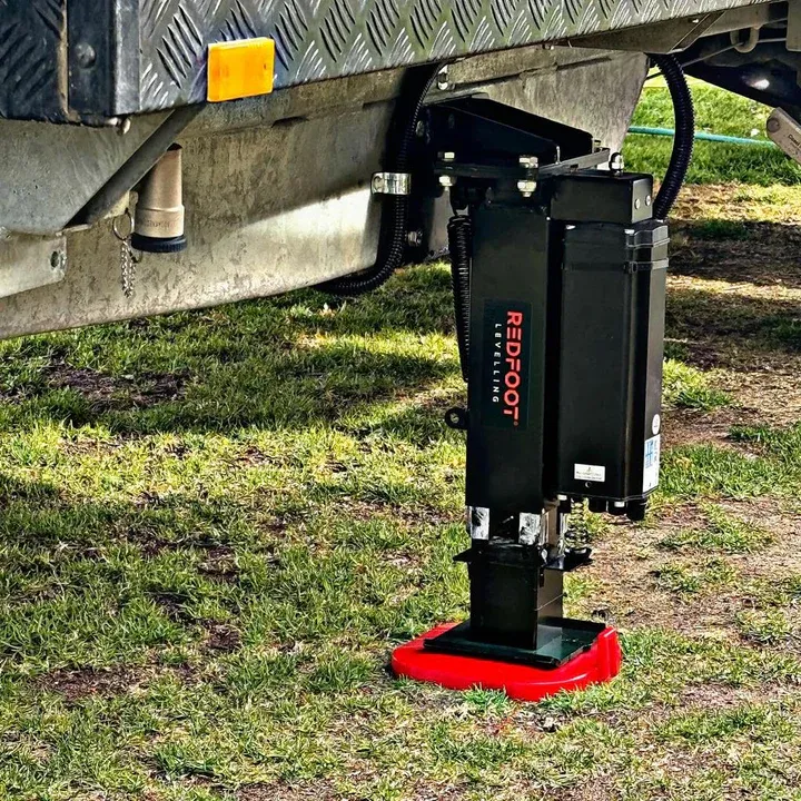 Redfoot Electric Auto Lift Auto Levelling Drop Down Leg System Large Redfoot Electric Auto Lift Auto Levelling Drop Down Leg System Large