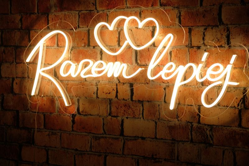 Neon Razem lepiej