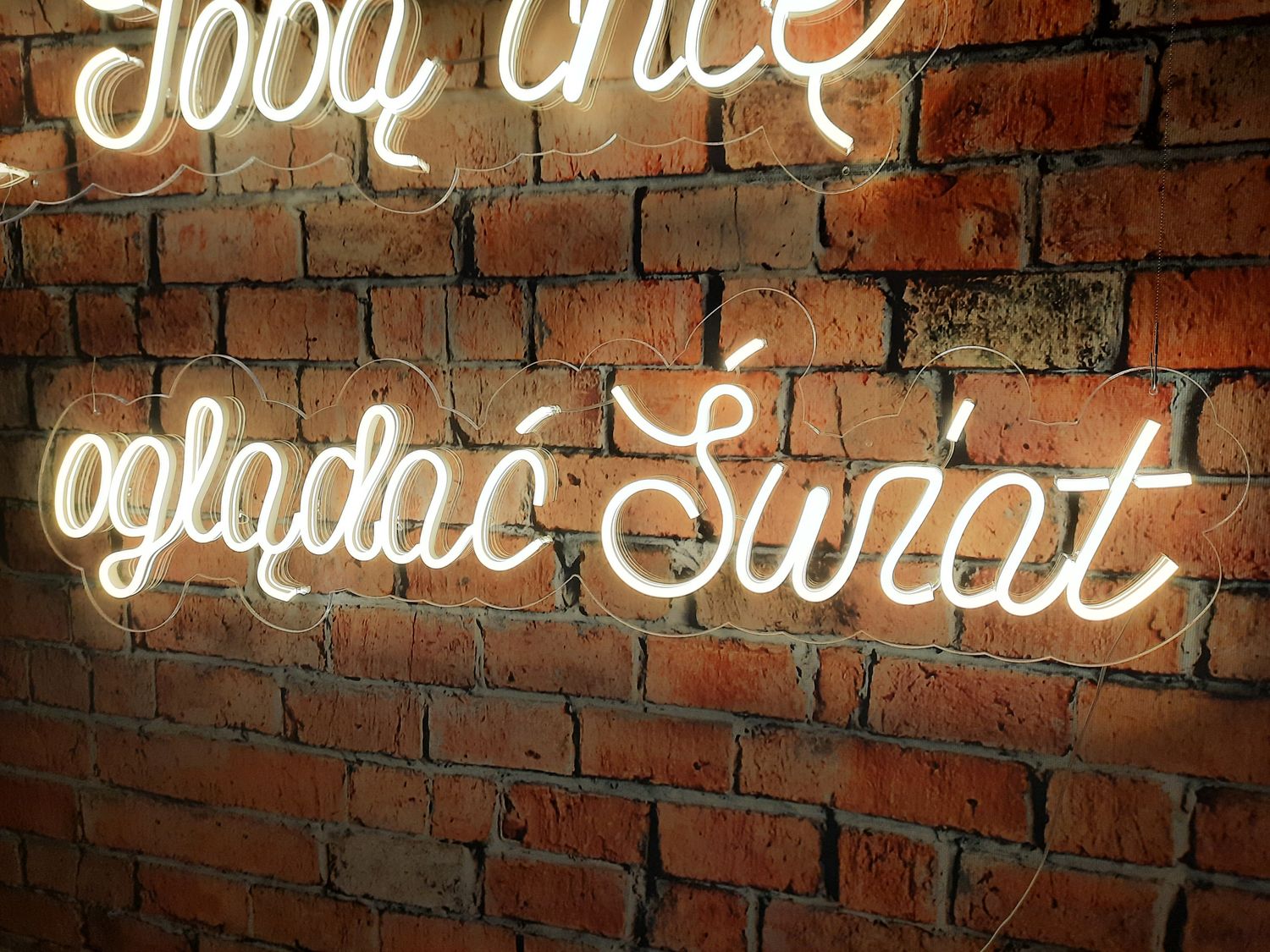 Neon Z Tobą chcę oglądać Świat