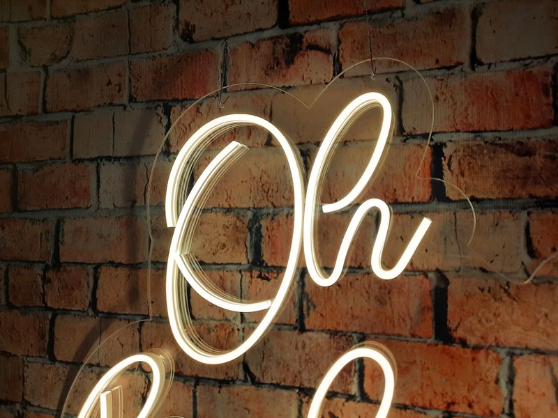 Neon Oh Baby!