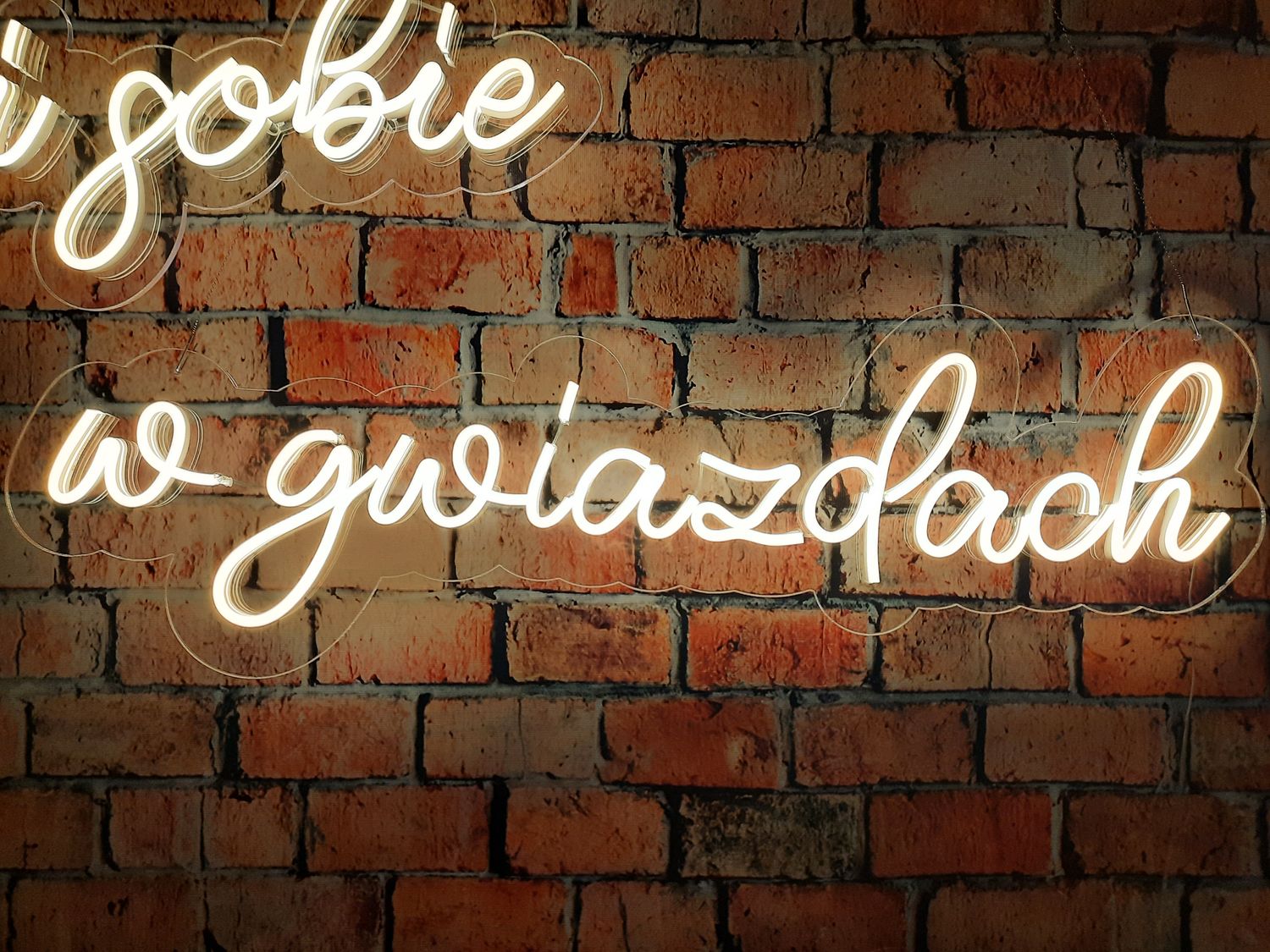 ​Neon Zapisani sobie w gwiazdach