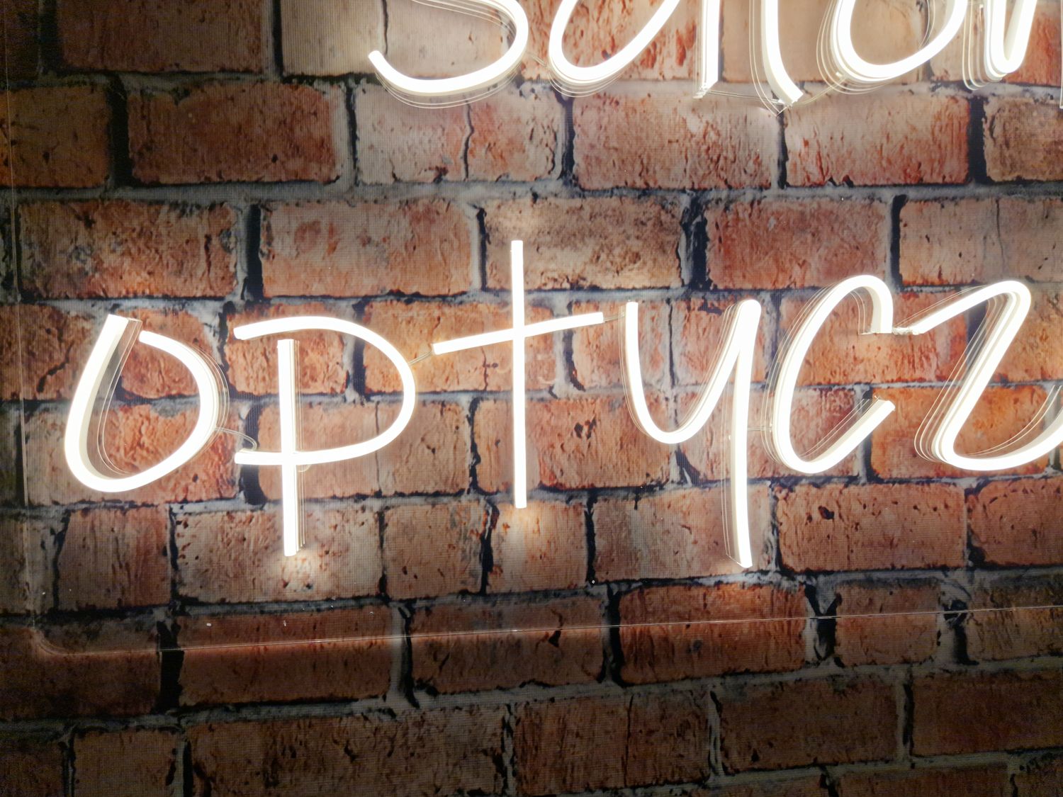 Neon Salon Optyczny