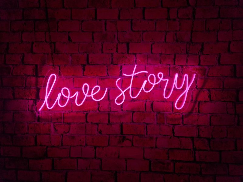 Neon love story