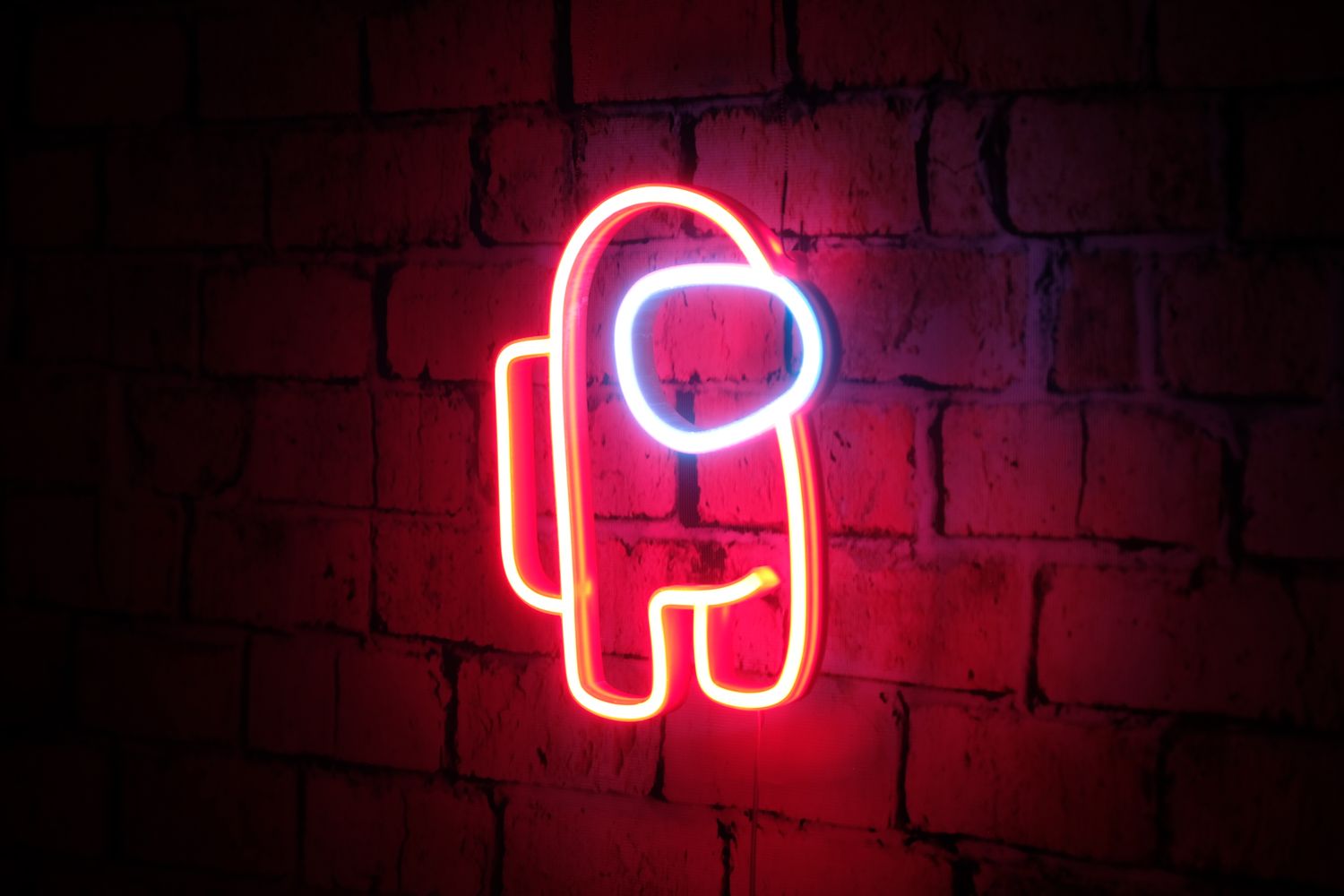Neon Among US