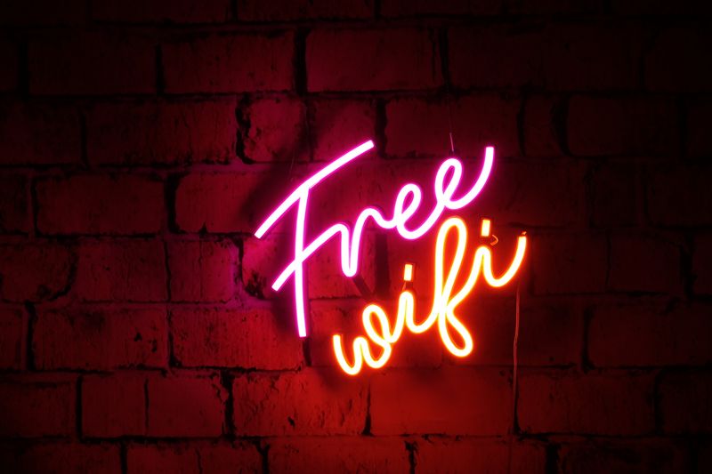 Neon Free WiFi