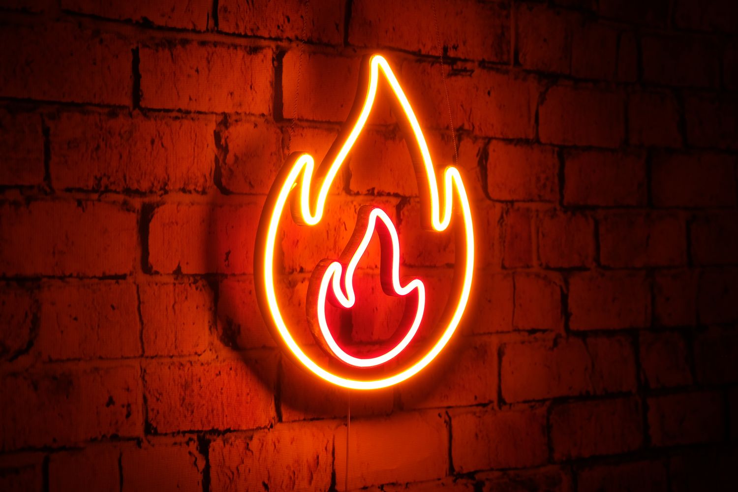 Neon Emotka Ognia