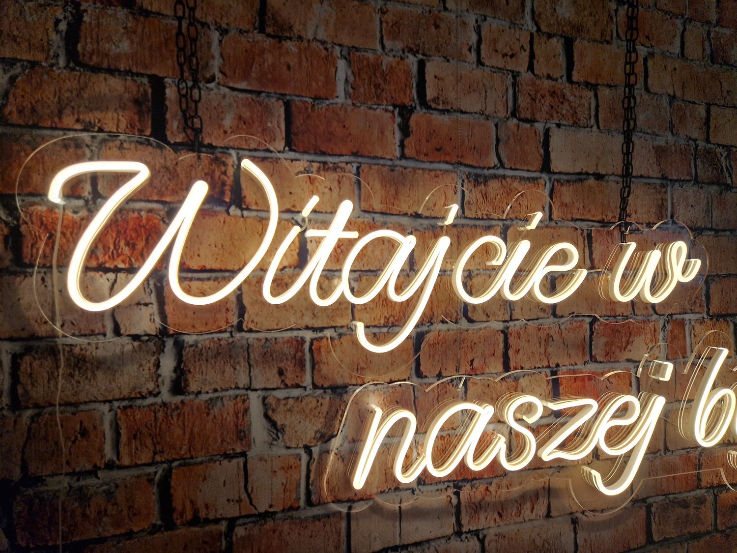 ​Neon Witajcie w naszej bajce