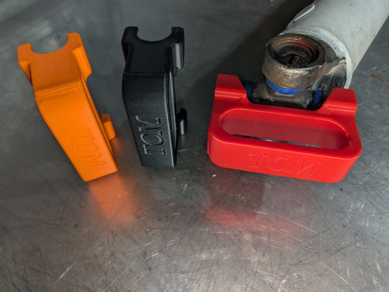 TCM008010 - 1310 U-JOINT HOLDER