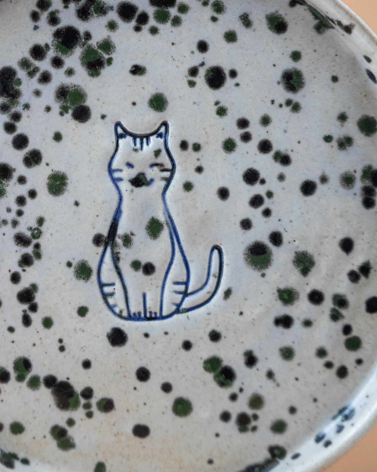 Koci Talerzyk - Ink Spots #007