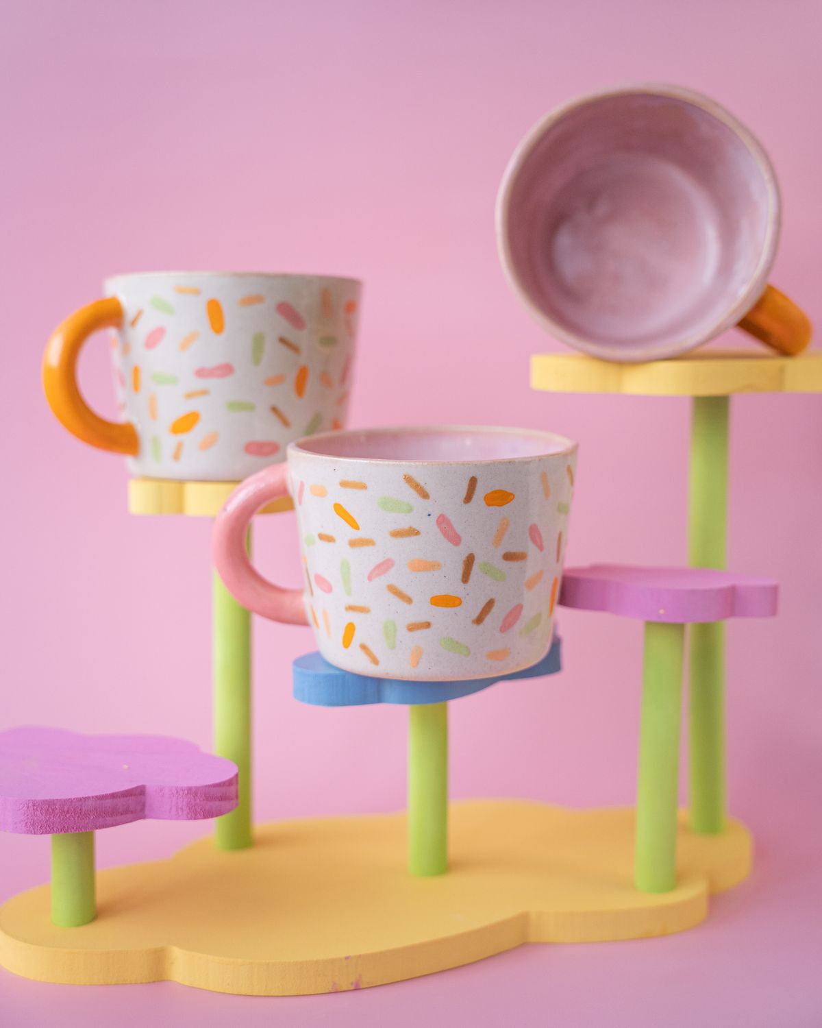 Kubek Confetti - różowe ucho