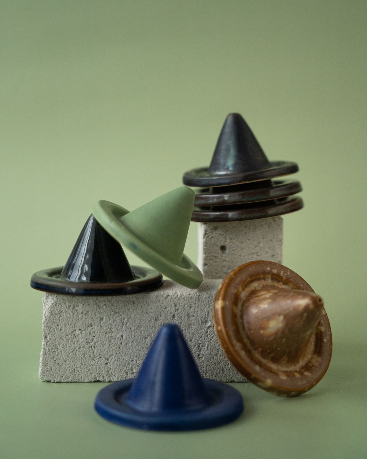 Podstawka na kadzidełka (kobaltowa)