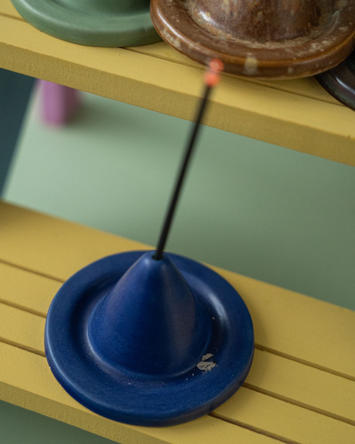 Podstawka na kadzidełka (kobaltowa)