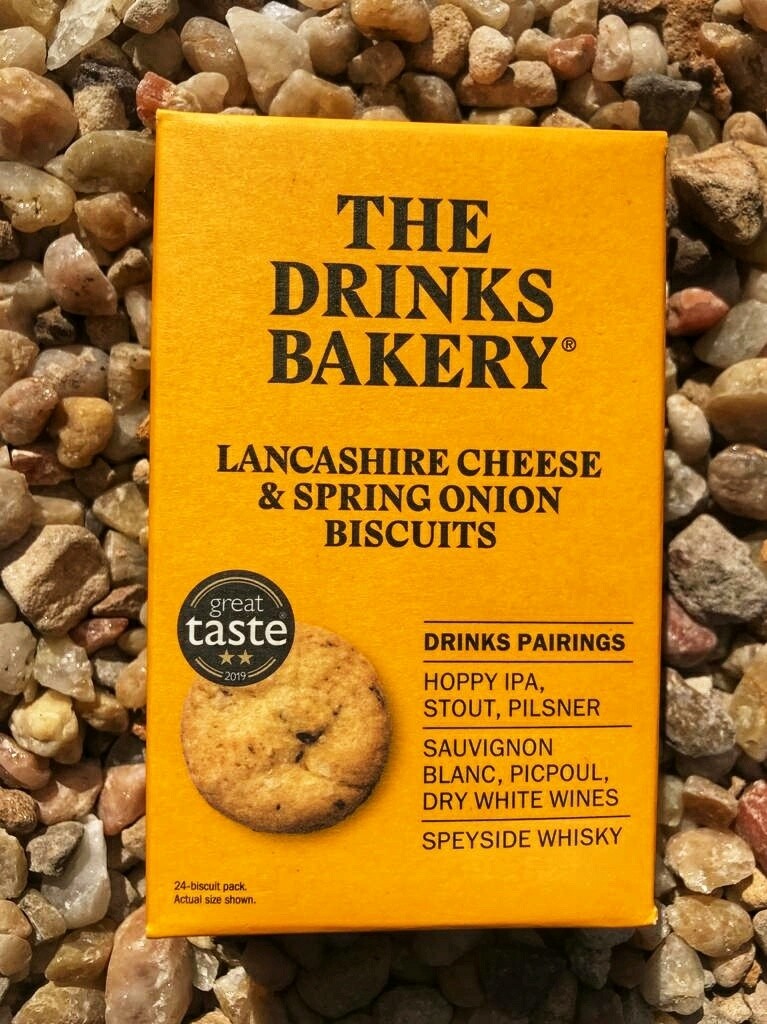 Drinks Biscuit by the Drinks Bakery - Lancashire Cheese & Spring Onion - 24 pack.