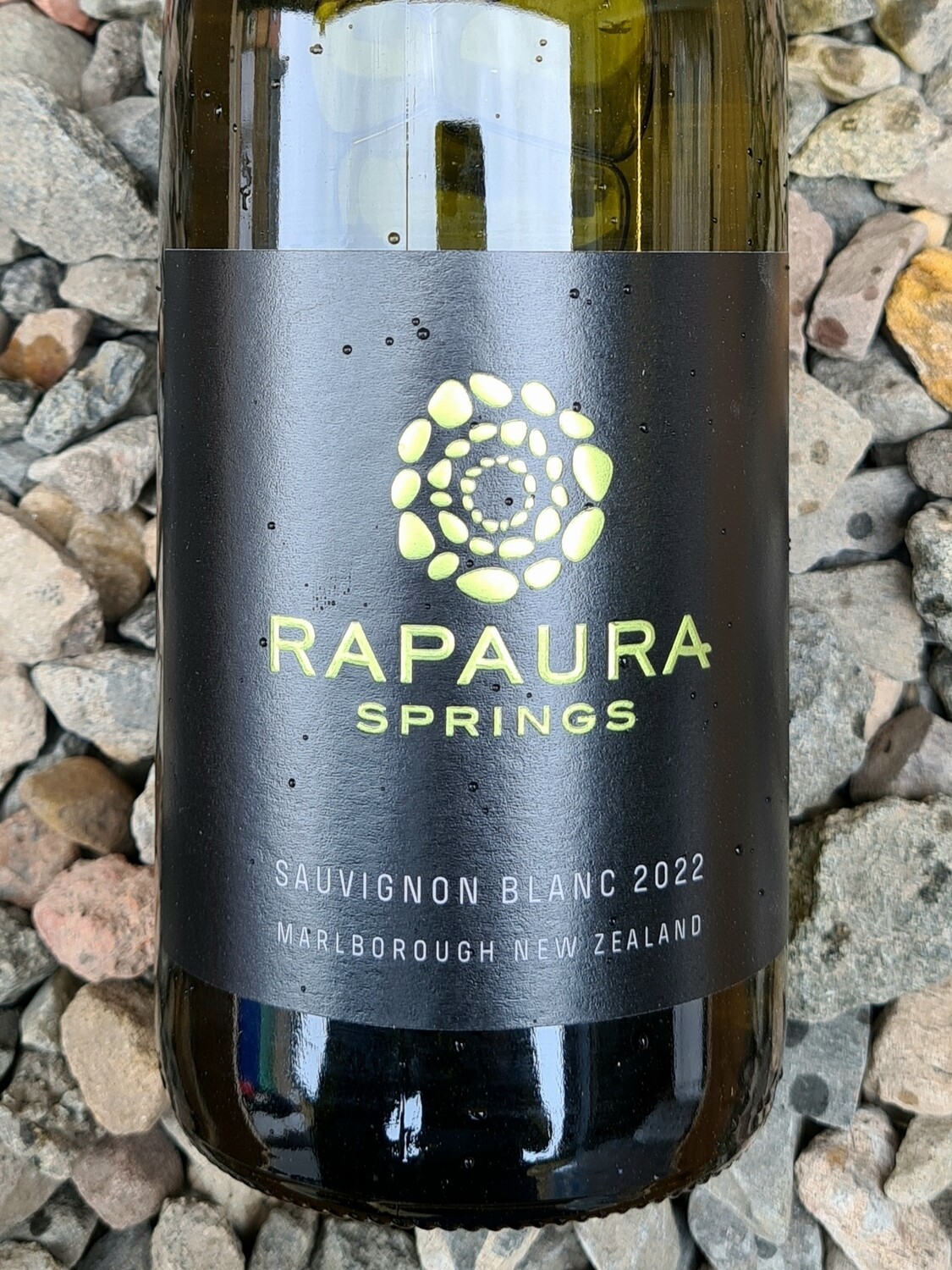 Rapaura Springs Sauvignon Blanc 2019 What We Are Drinking This Month de Burgh Wine Merchants