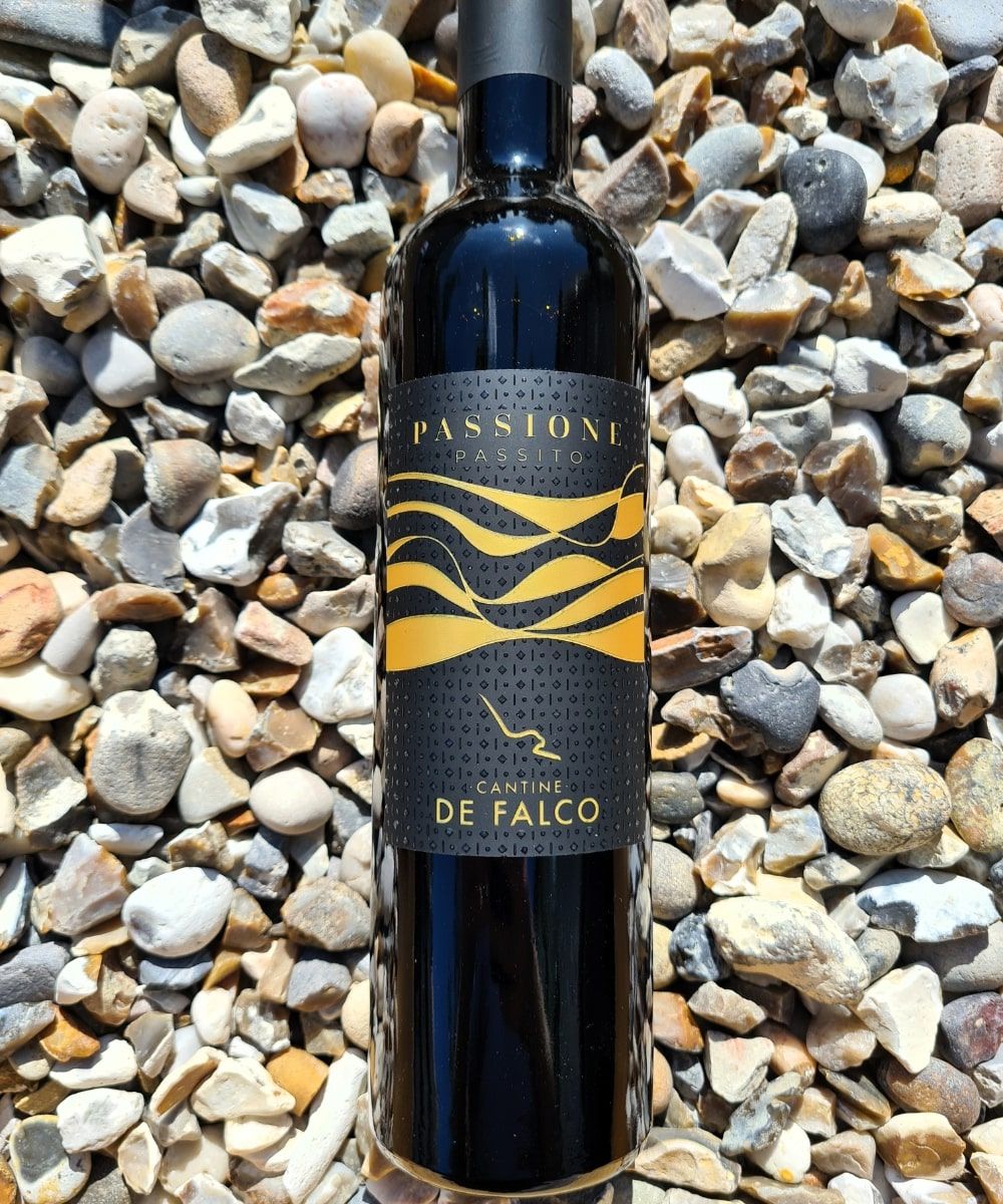 Passito Rosso &#39;Passione&#39; Cantine de Falco NV (50cl)