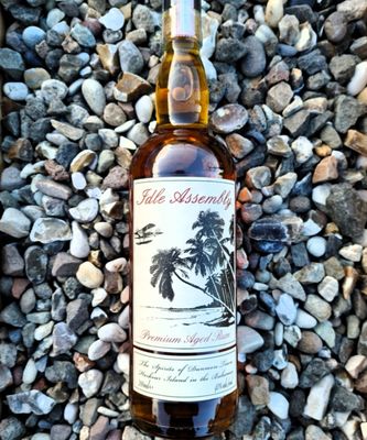 Idle Assembly Rum 70cl