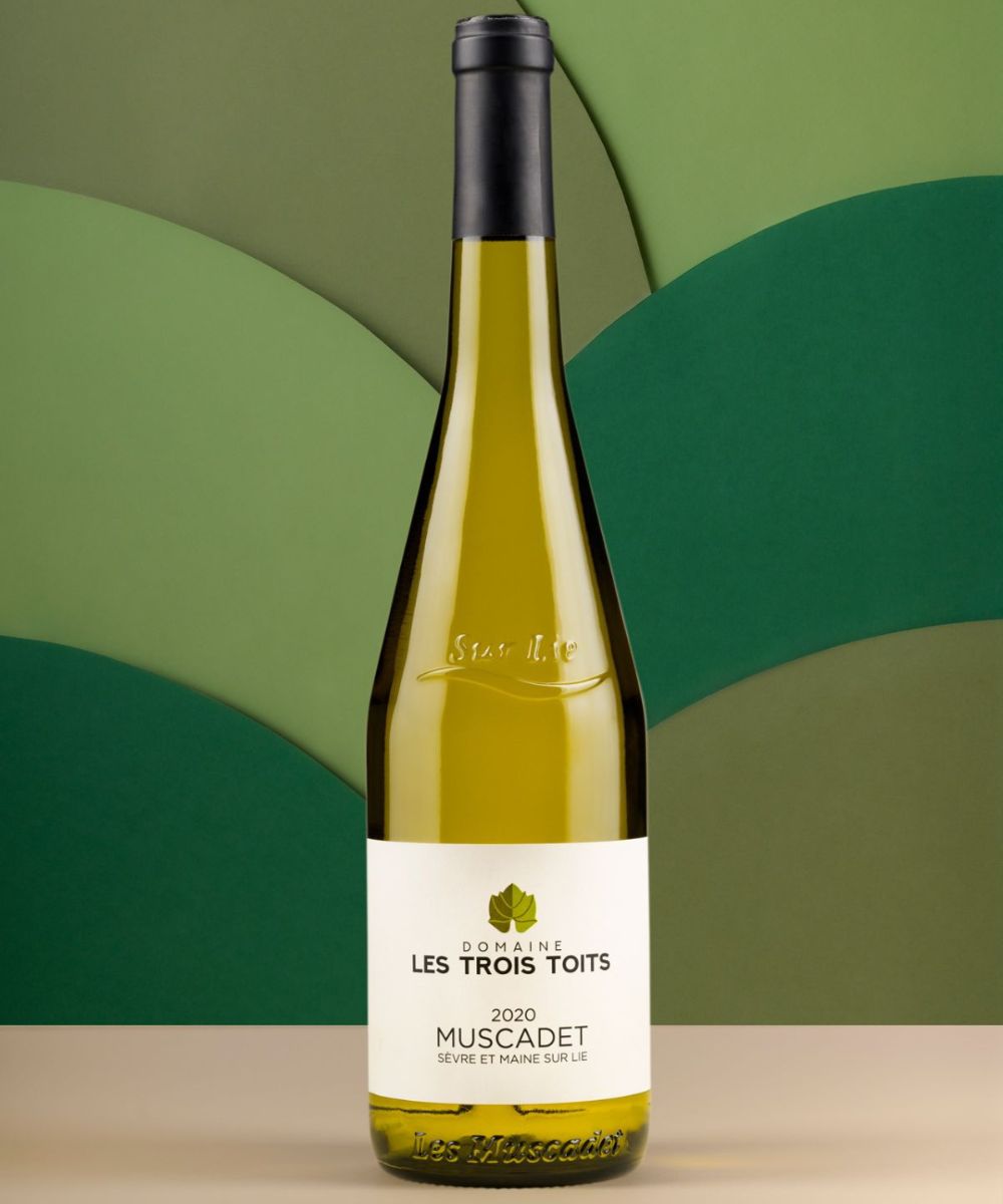 Domaine Les Trois Toits Muscadet Sevre et Maine Sur Lie 2024 Domaine Les Trois Toits Muscadet Sevre et Maine Sur Lie 2024