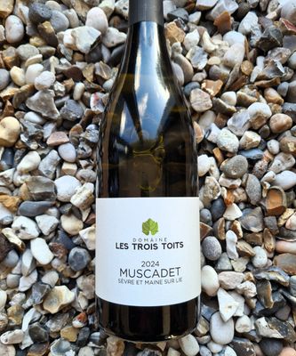 Domaine Les Trois Toits Muscadet Sevre et Maine Sur Lie 2024