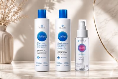 HEAD.ID Dailies and Frizz End anti-frizz hair care kit