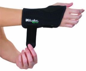 Mueller Green Fitted Right Hand Wrist Brace - L/XL- Black
