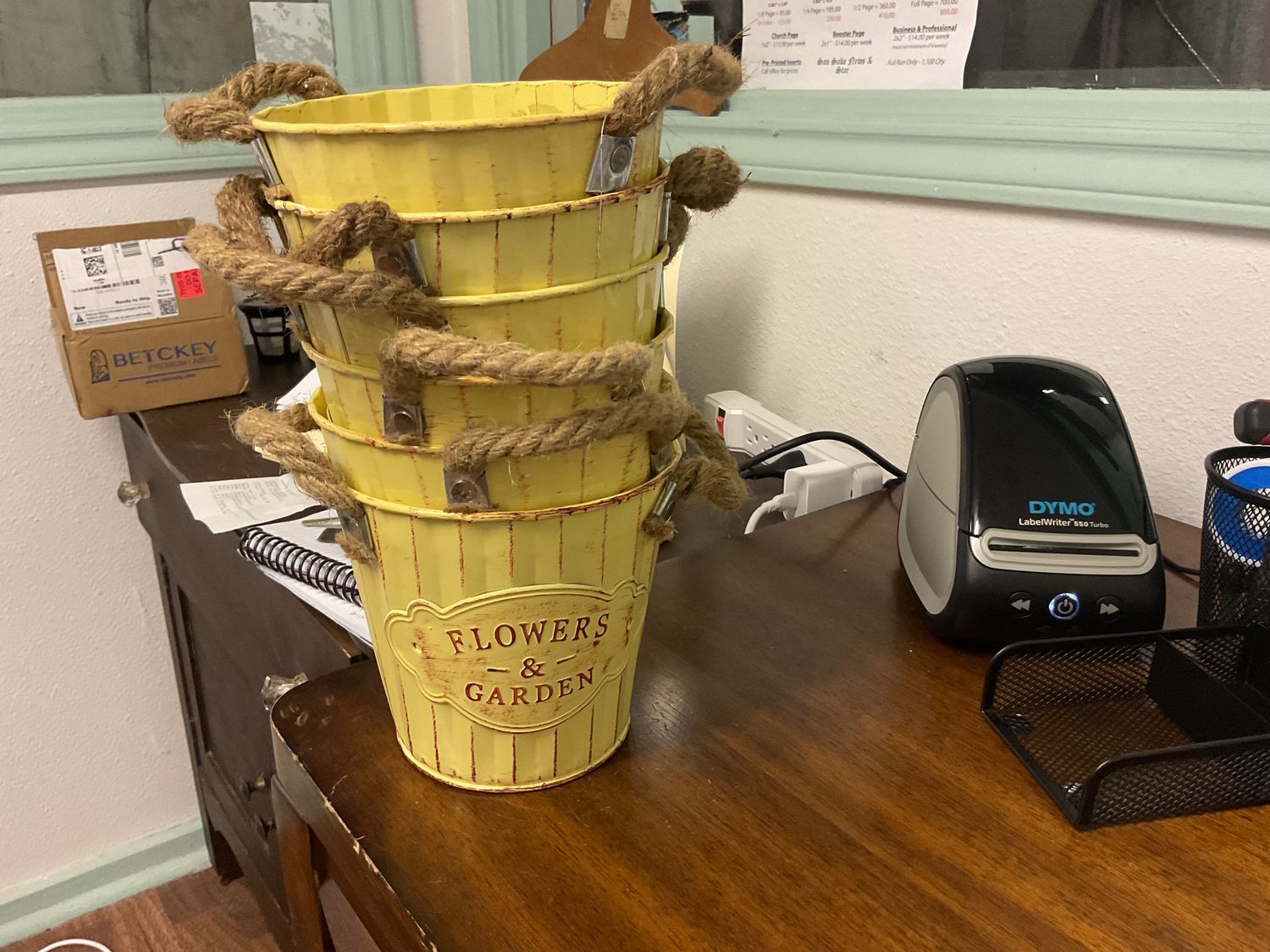 Tin buckets small