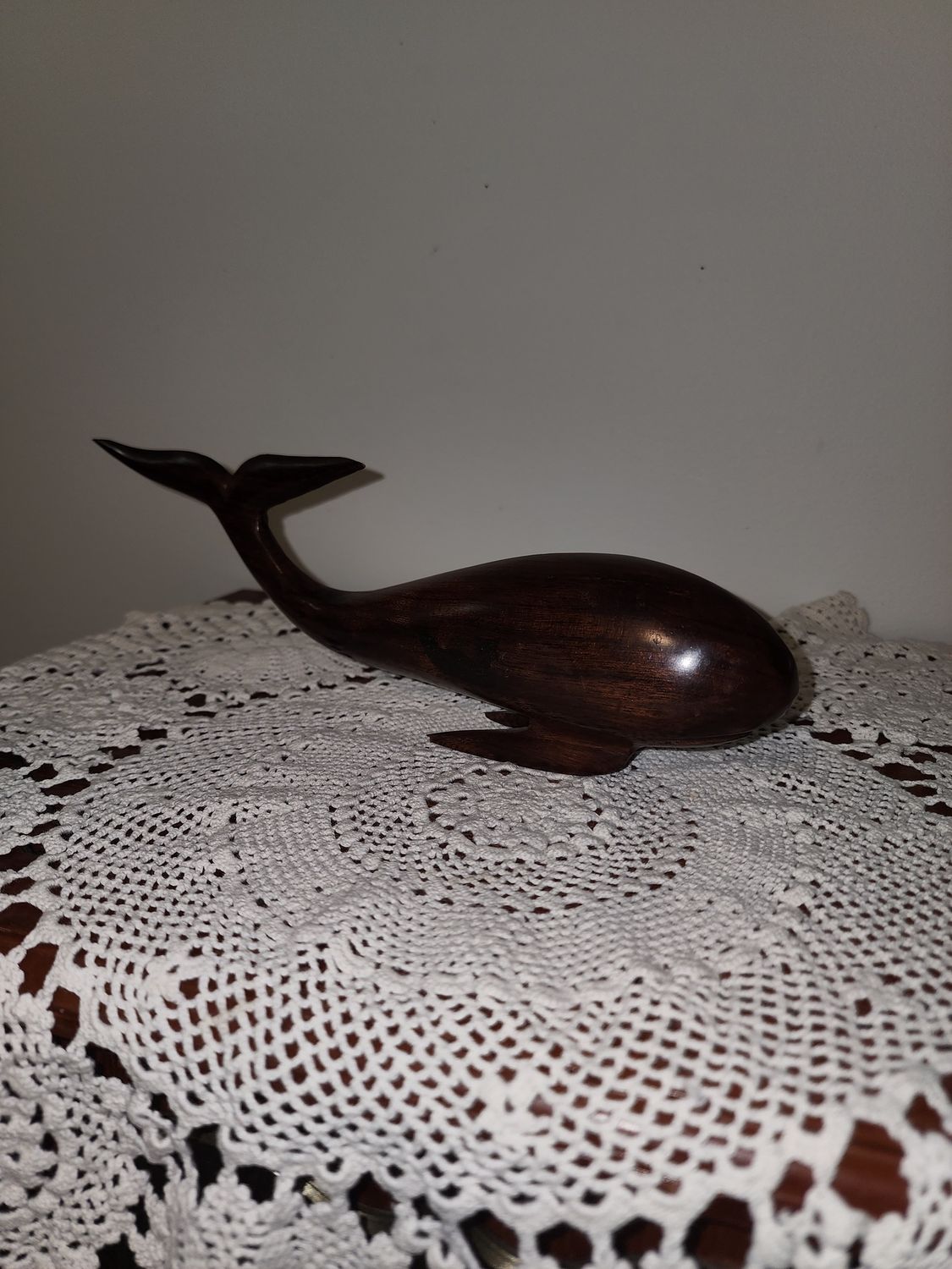 Wood carving Whale