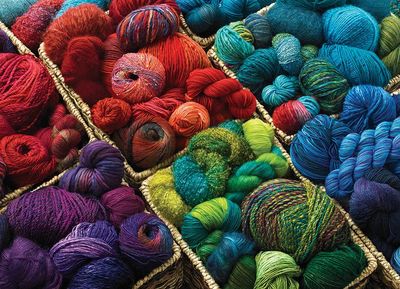 1000 pcs - Plenty of Yarn