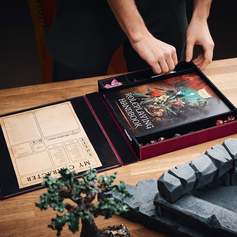 Dragon Shield RPG Player Companion